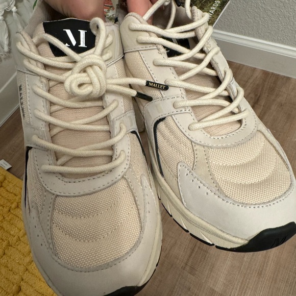 Mallet London Sneakers NWOT! - Picture 10 of 10